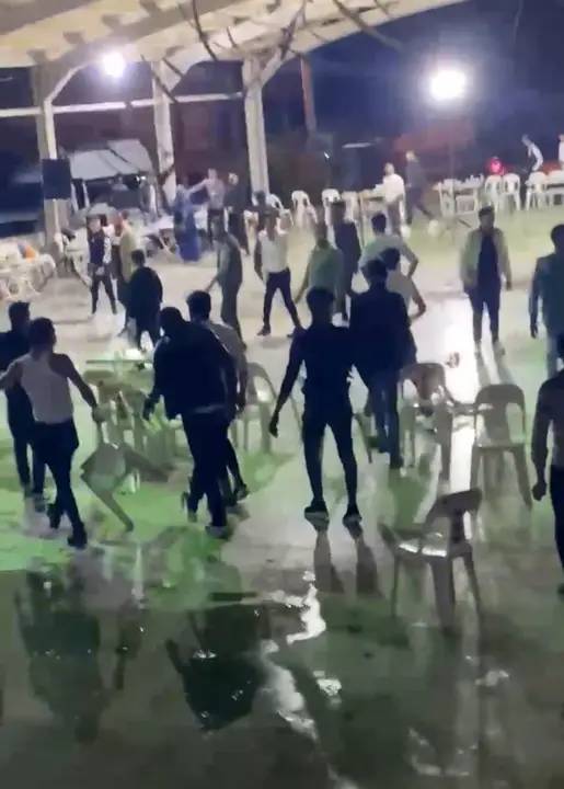 Serik'te Skandal Görüntüler: Düğün Alanı Değil Ring! 2